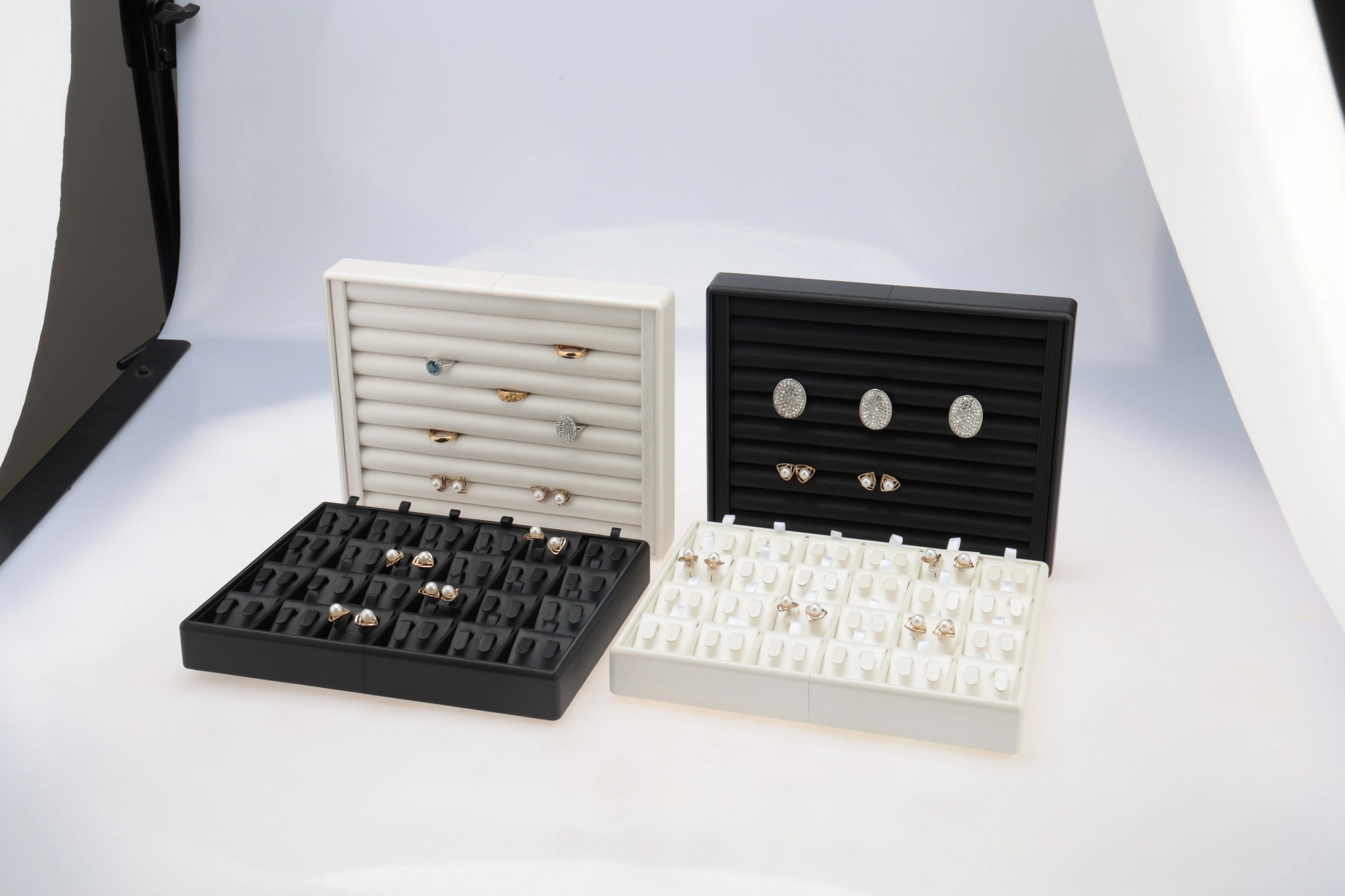 Stackable Leather Ring & Earring Tray - 25x20cm Black White Storage Box with Lid - Jewelry Organizer
