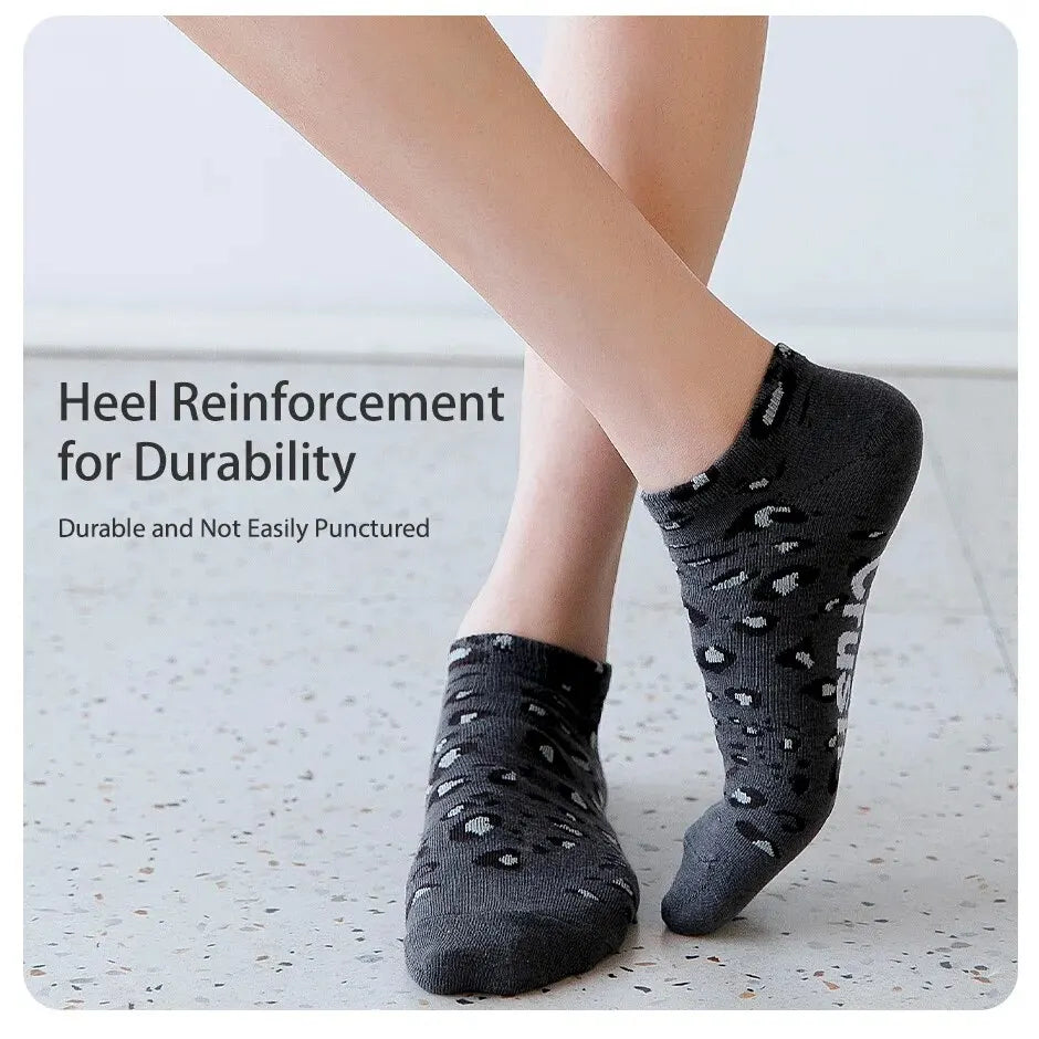5 Pairs of Women's Seasonal Fashionable and Trendy Leopard Print Cotton Sweat-absorbing and Comfortable Sports Low Top Socks