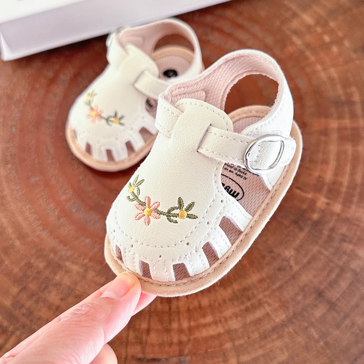 Infant Baby Boys Girls Sandals Summer Baby Wedding Dress Flat Shoes Newborn Crib Shoes First Walkers Prewalkers Shoes ﻿ ﻿