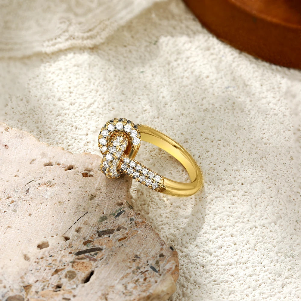 Colored Zircon  Intersection Ring Classic  Design Style Stainless Steel Waterproof Anti Fading Geometry Lady Unique Jewelry Gift