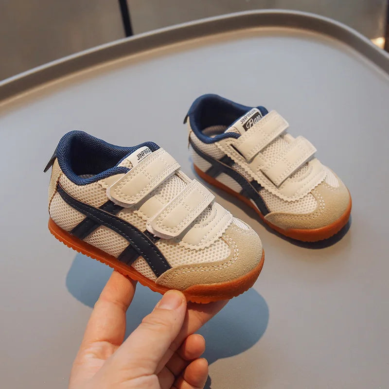 Children's Sneakers Boys Girls Soft Sole Non-slip Casual Student Running Shoes Baby Kids School Sports Shoes Warm Cotton Shoes