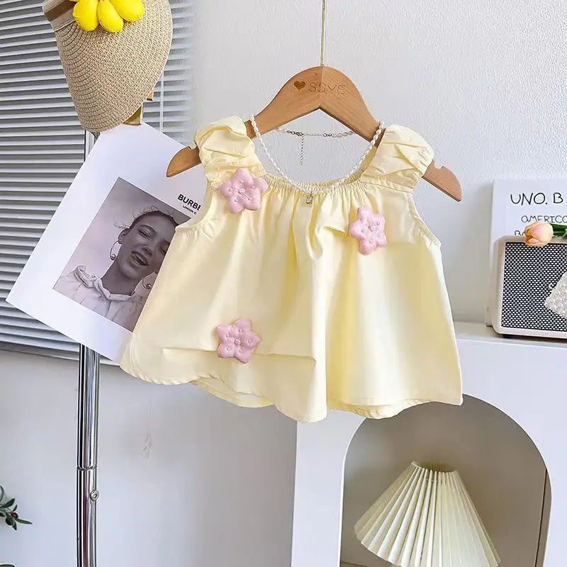 Girls' 3D Floral Outfit Set - Sleeveless Top + Shorts 2PC Summer Clothes, Dimensional Flower Bud Design for Toddlers