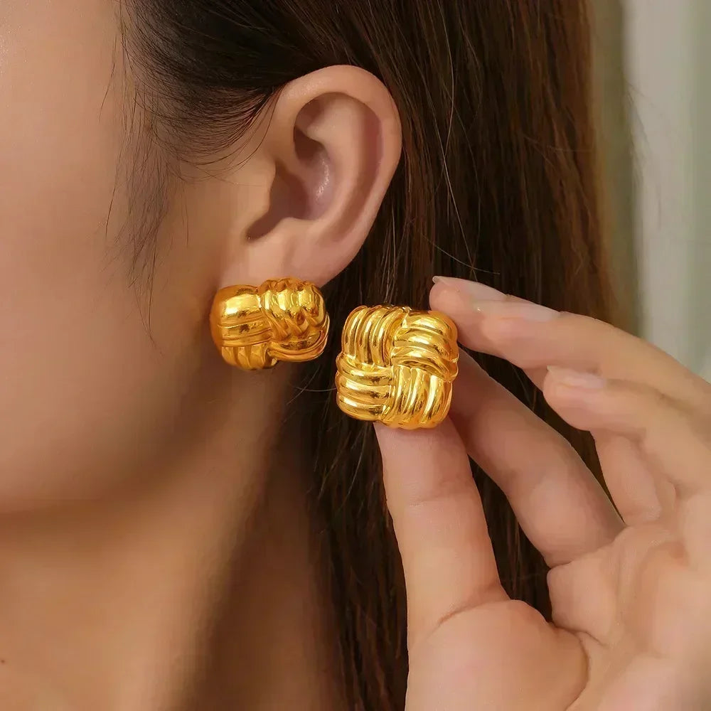 Exaggeration Ocean Style Shell Texture Stud Earrings for Women Trendy Accessories Personalization Jewelry Earrings Daily Wear