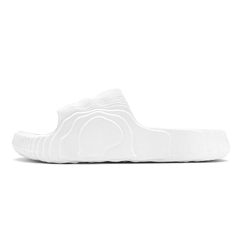 Man Fashion Sandals Solid Beach Slippers Summer Non Slip Sandals Soft Unisex Slides Women Luxury Outdoor Ultralight Shoes