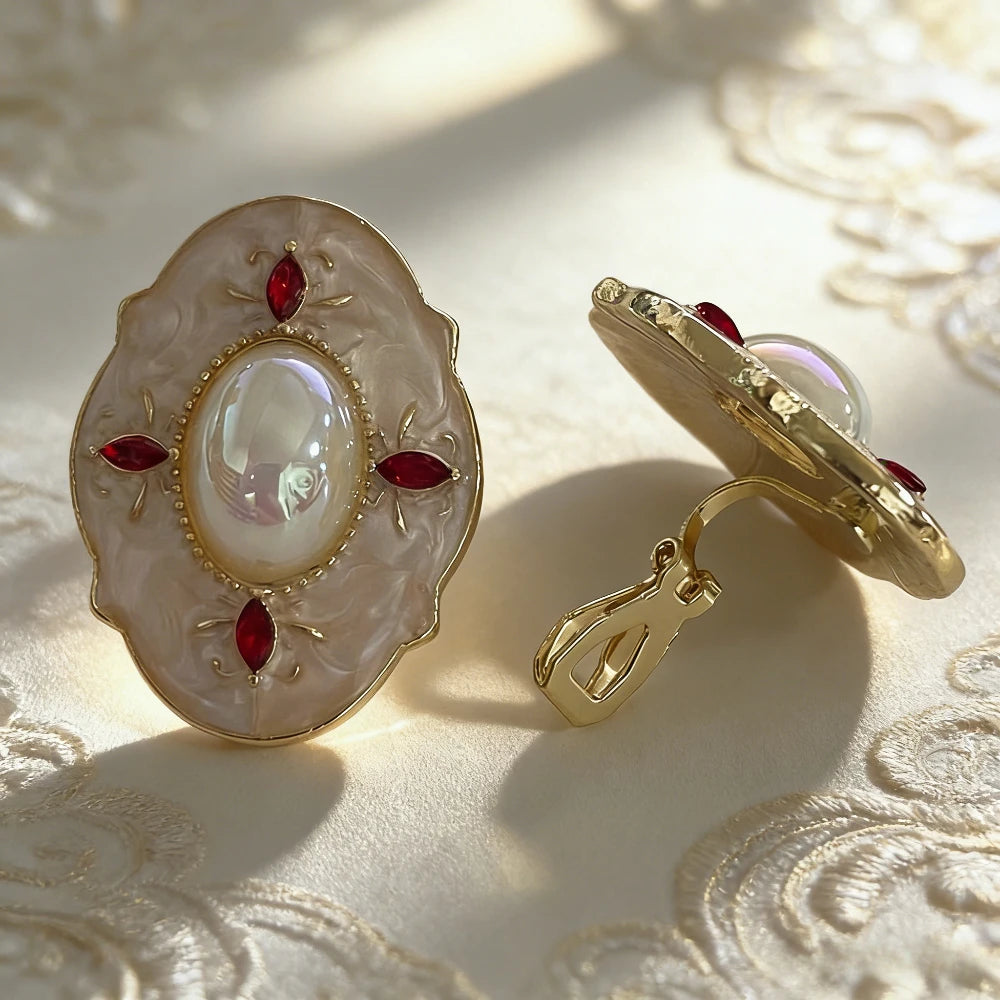 Vintage Medieval Luxury Rhinestone-set Oval Clip on Earrings Non Pierced for Women Retro White Geometric Pearl Ears Clip Jewelry