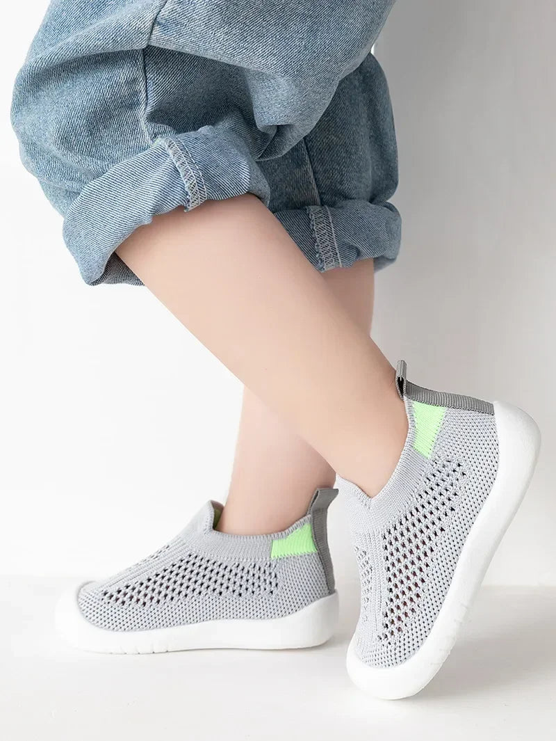 Breathable Knit Mesh Walking Shoes for Kids Spring Summer Soft Sole Anti-Collision Unisex Pastel Casual Sneakers Toddlers 1-3Y
