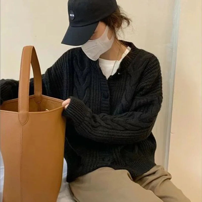 Autumn Twist Knitted Cardigan Womem Winter Thicken Warm O Neck Sweater Jacket Female Solid Button Up Long Sleeve Crop Knitwear