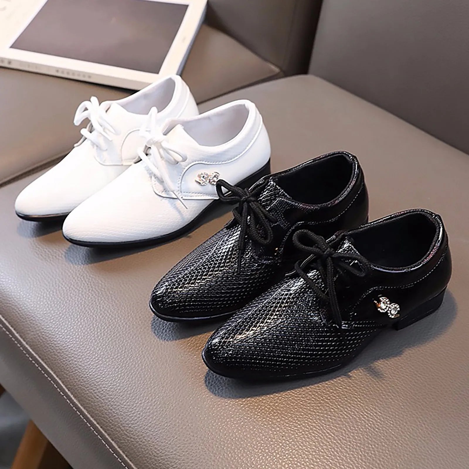 Shoes Light up Boys Leather Shoes Spring And Autumn Stylish UK Wind Lace Up Children'S Single Shoes Shoes for Middle School
