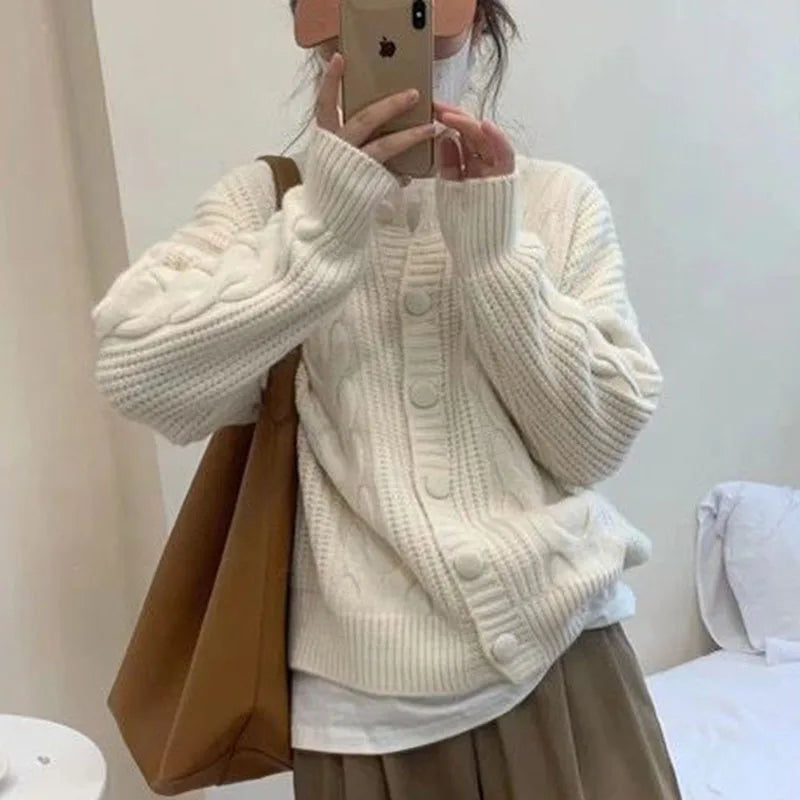 Autumn Twist Knitted Cardigan Womem Winter Thicken Warm O Neck Sweater Jacket Female Solid Button Up Long Sleeve Crop Knitwear