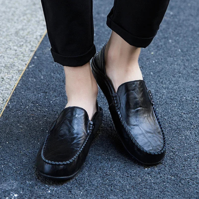 Men Shoes Casual Genuine Leather Mens Loafers Moccasins Designer Slip on Boat Shoes High Quality Chaussure Homme Plus Size 37-47