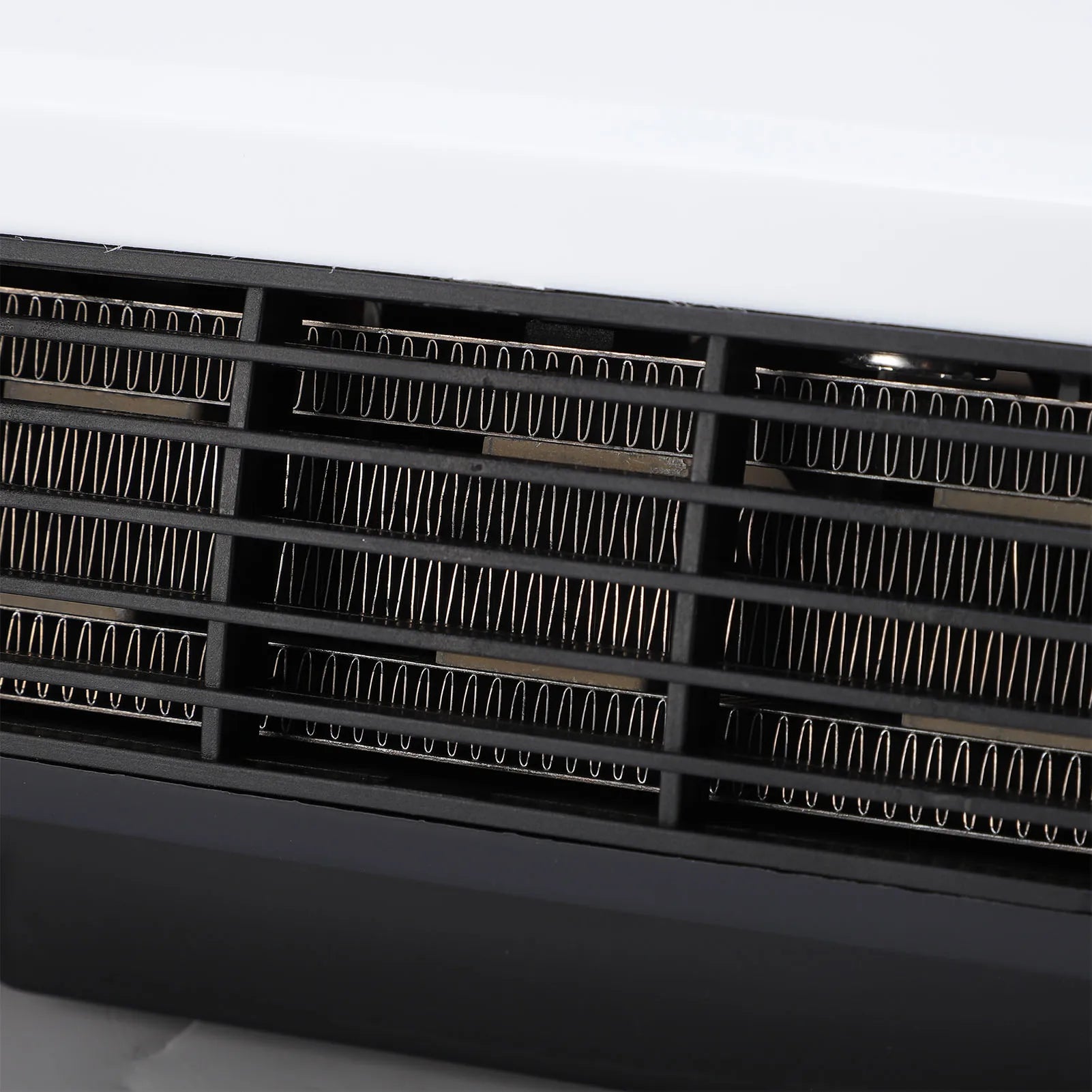 Wall-Mounted Air Conditioner With Cold/Heat Switching Easy To Operate Energy Efficient Suitable For Use In Home Bathrooms