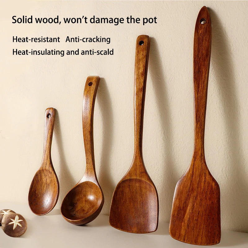 Kitchenware set: cooking spatula, pot spatula, wooden spatula, spoon, stir-frying spoon, pot spatula, soup spoon, kitchen tool