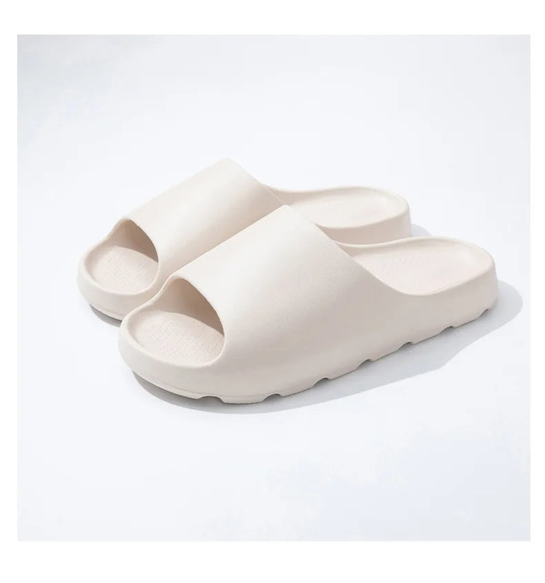 2025 New Arrival Men's Trendy Outdoor Slippers with EVA Tread Feel Anti Slip and Wear-resistant Slippers Indoor Home