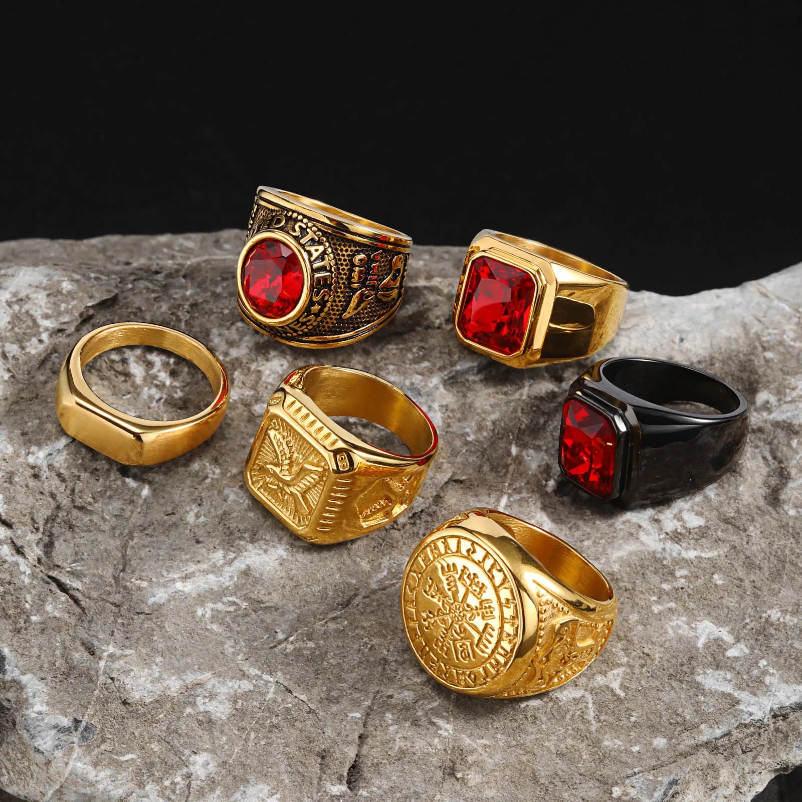 Vintage Punk Natural Red Stone Ring for Men, Gold Plated Stainless Steel Chunky Signet Ring, High Quality Fashion Jewelry Gift