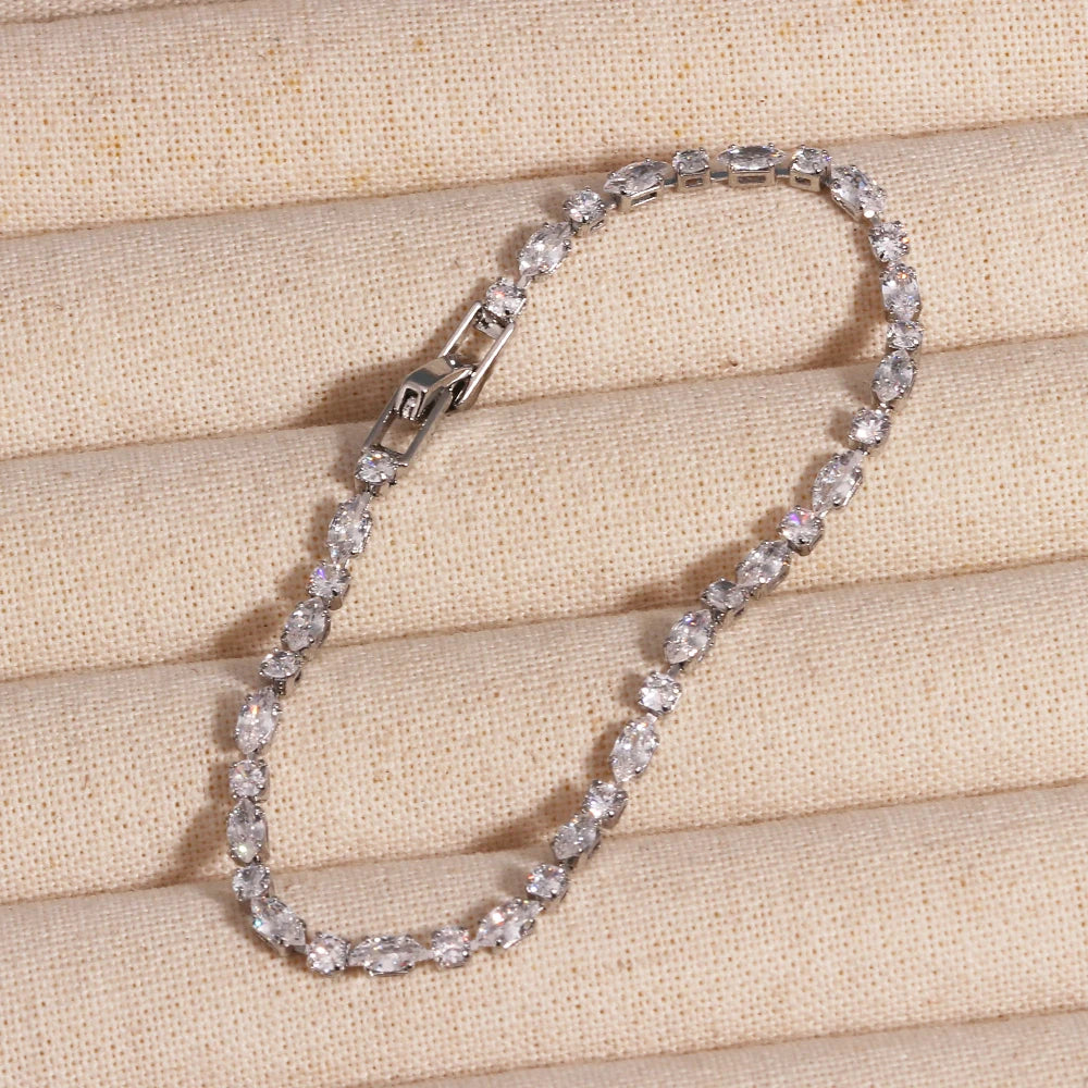 Sparkling Cubic Zircon Tennis Bracelets for Women Luxury Dainty Stackable Silver Color Chain Crystal CZ Banquet Wedding Jewelry