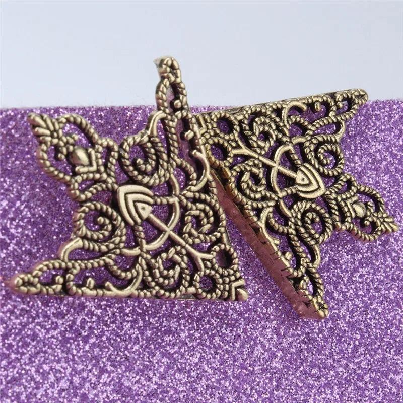 Fashion Women Brooch Accessories Tide Exquisite Pin Brooches For Ladies Blouse Brooch Collar Decorated Golden Shirt